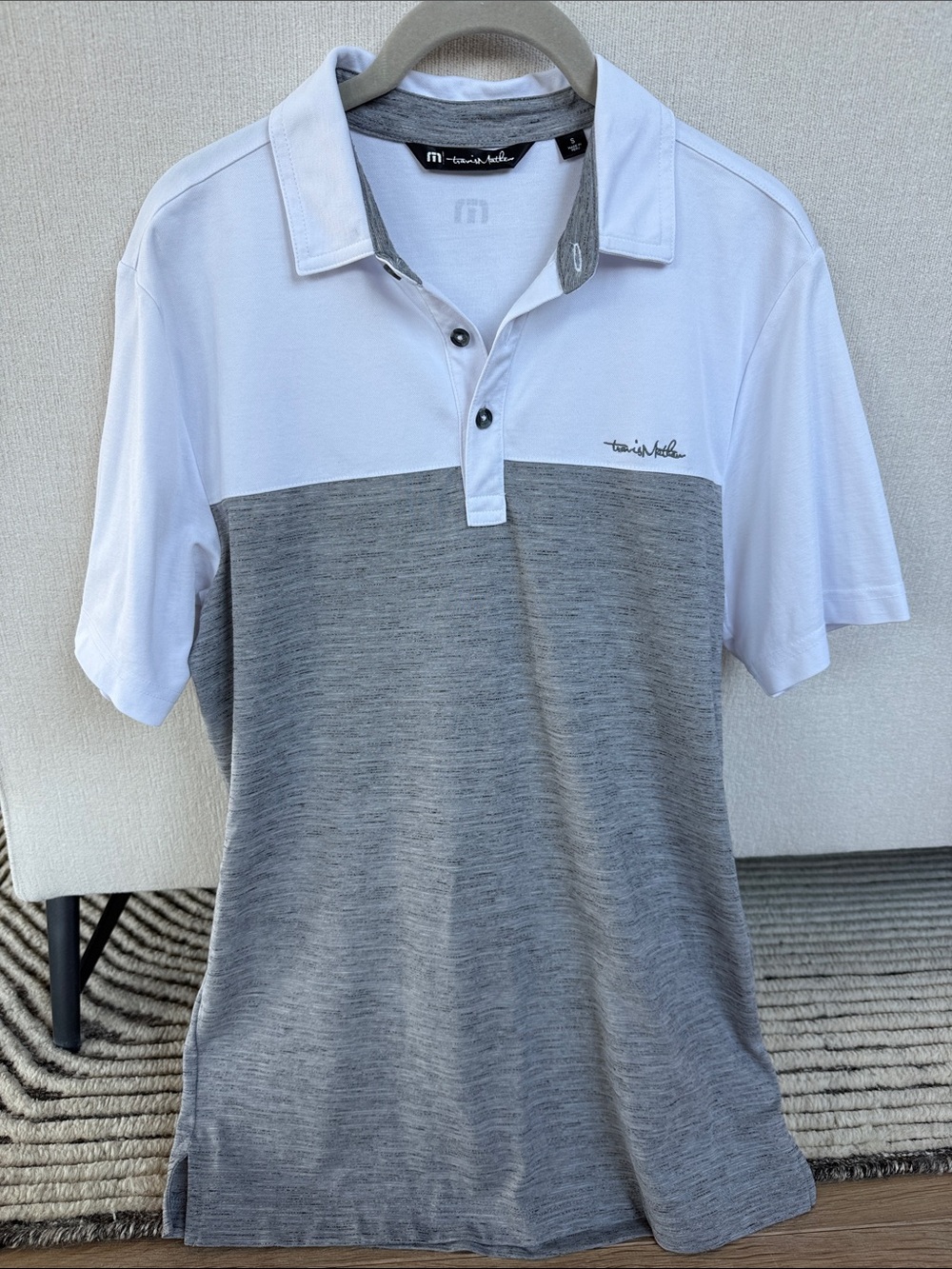 Travis Mathew Two-Tone Polo - White & Light Gray Men’s S